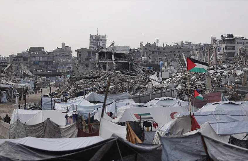 تكهنات إسرائيلية: “حماس” ستسلّم إدارة غزة للتكنوقراط لكن السيطرة الفعلية ستبقى بيدها